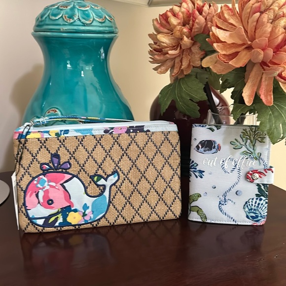 Vera Bradley Handbags - NWT Vera Bradley bundle Beach Wristlet and Passport Wallet